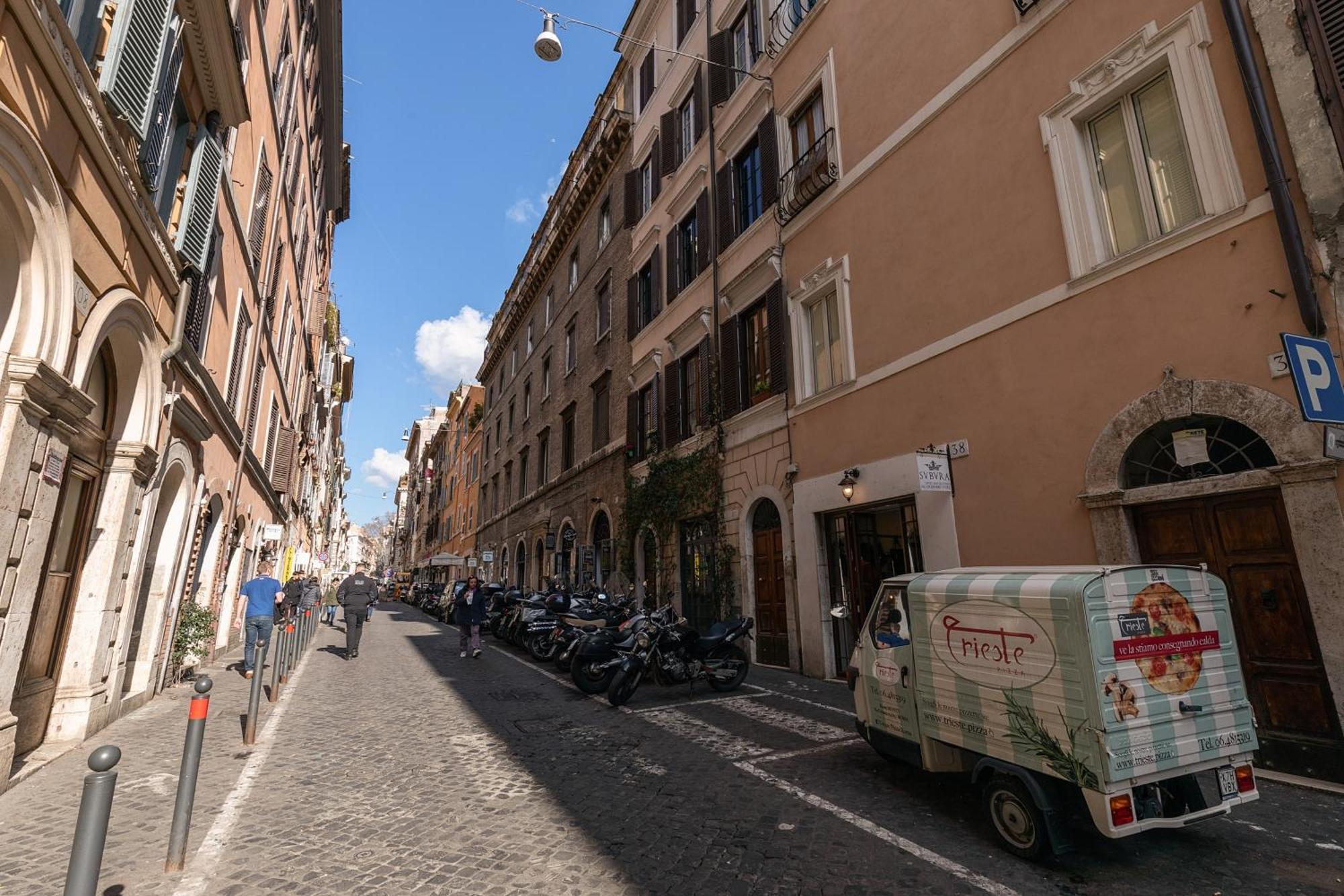 Urbana 37 * Roma